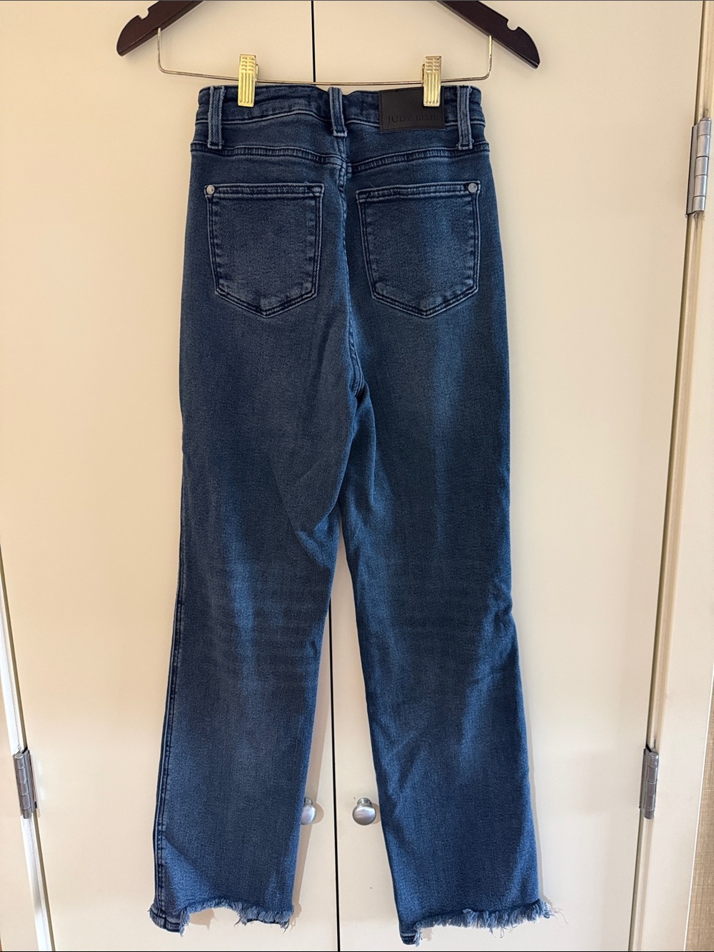 Judy Blue Kimberly Button Fly Hem Distressed Straight Jeans Dark Wash Size 24 - Picture 2 of 8